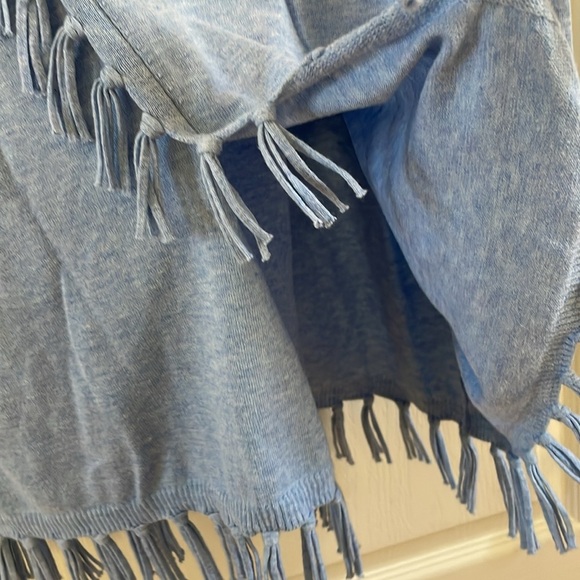 Lilly Pulitzer Emberly Sweater Heathered Blue Peri Size Small - Picture 4 of 4
